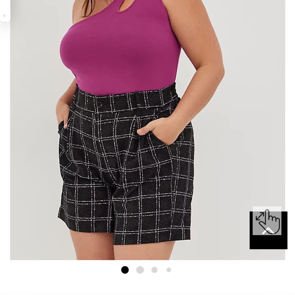 Flat Bermuda crepe ink dot plaid Torrid size 18